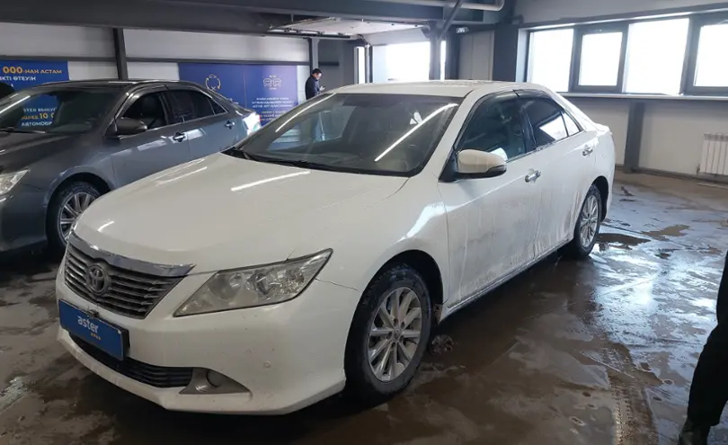 Toyota Camry 2013 года за 8 500 000 тг. в Астана