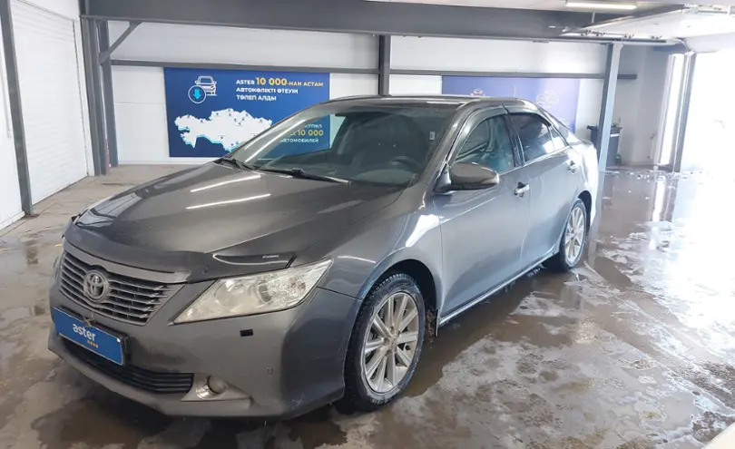 Toyota Camry 2013 года за 10 000 000 тг. в Астана