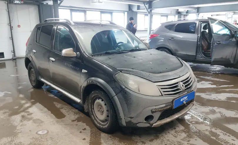 Renault Sandero 2014 года за 4 000 000 тг. в Астана фото 2