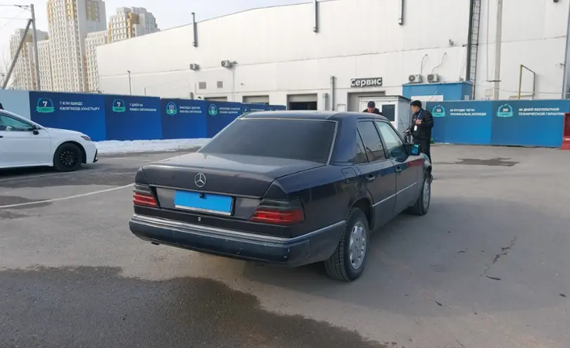 Mercedes-Benz E-Класс 1992 года за 1 500 000 тг. в Шымкент фото 3
