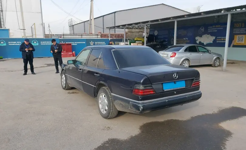 Mercedes-Benz E-Класс 1992 года за 1 500 000 тг. в Шымкент фото 4