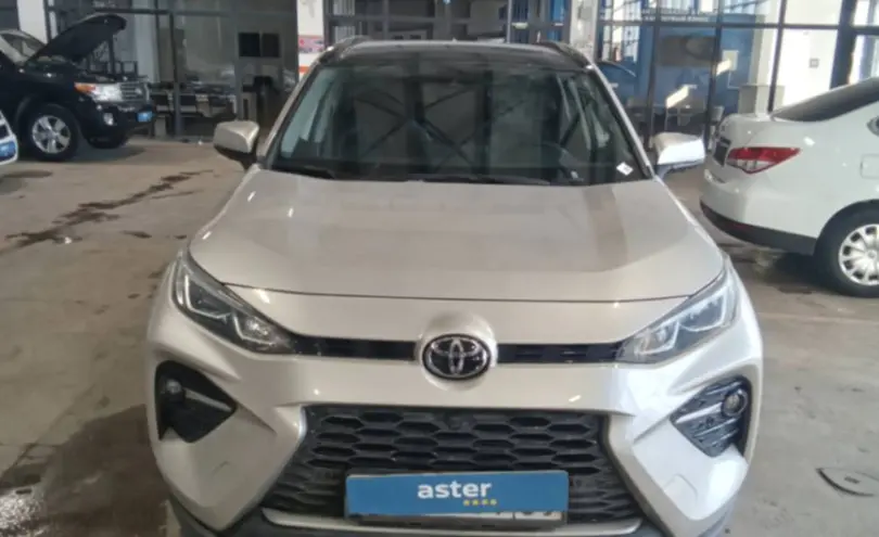 Toyota RAV4 2023 года за 13 800 000 тг. в Караганда фото 2