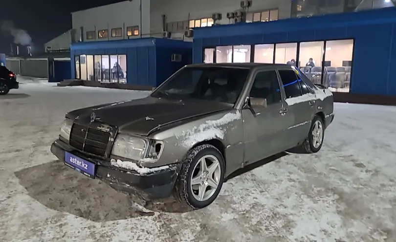 Mercedes-Benz W124 1991 года за 800 000 тг. в Алматы