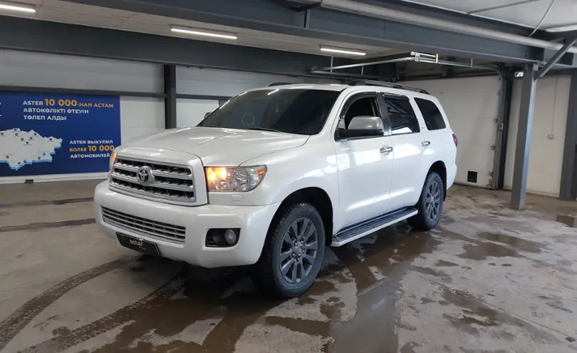 Toyota Sequoia 2007 года за 17 100 000 тг. в Астана