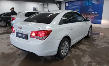 Chevrolet Cruze 2015 года за 5 300 000 тг. в Астана фото 3