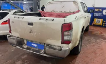 Mitsubishi L200 2022 года за 14 500 000 тг. в Астана