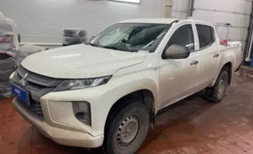 Mitsubishi L200 2022 года за 14 500 000 тг. в Астана фото 1