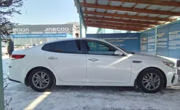 Kia Optima 2018 года за 9 600 000 тг. в Талдыкорган фото 4