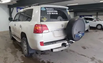 Toyota Land Cruiser 2013 года за 23 500 000 тг. в Астана фото 4