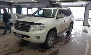 Toyota Land Cruiser 2013 года за 23 500 000 тг. в Астана фото 1