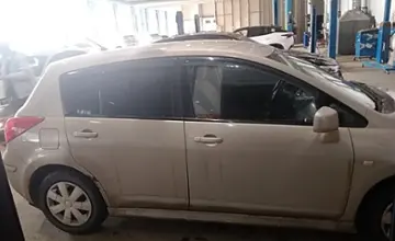 Nissan Tiida 2010 года за 4 600 000 тг. в Караганда фото 4
