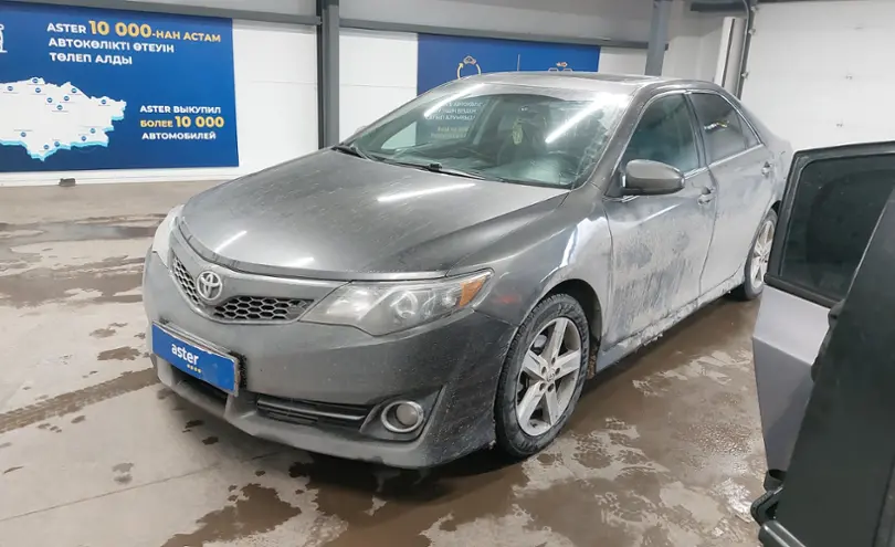 Toyota Camry 2014 года за 6 500 000 тг. в Астана