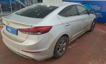 Hyundai Elantra 2017 года за 7 500 000 тг. в Астана