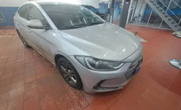Hyundai Elantra 2017 года за 7 500 000 тг. в Астана фото 3