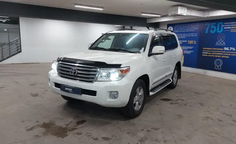 Toyota Land Cruiser 2012 года за 17 000 000 тг. в Астана