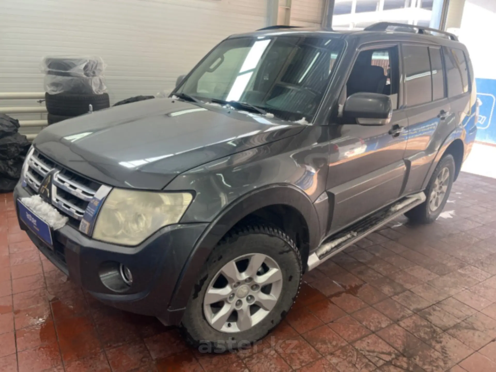 Mitsubishi Pajero 2011