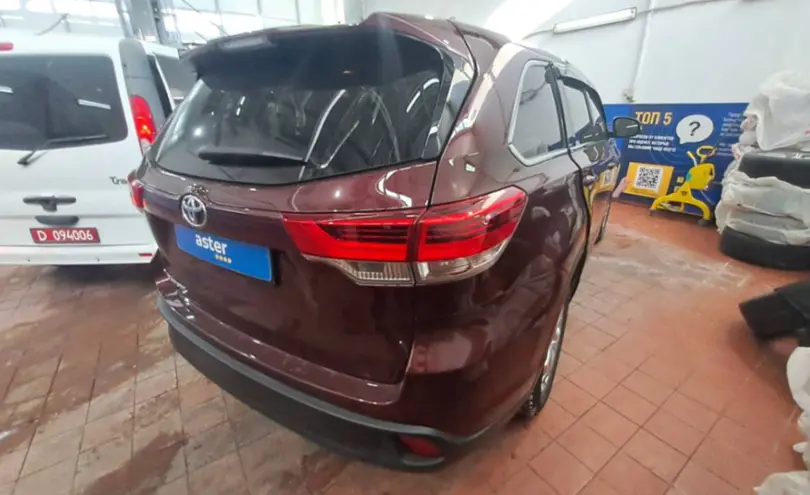 Toyota Highlander 2019 года за 16 500 000 тг. в Астана фото 5