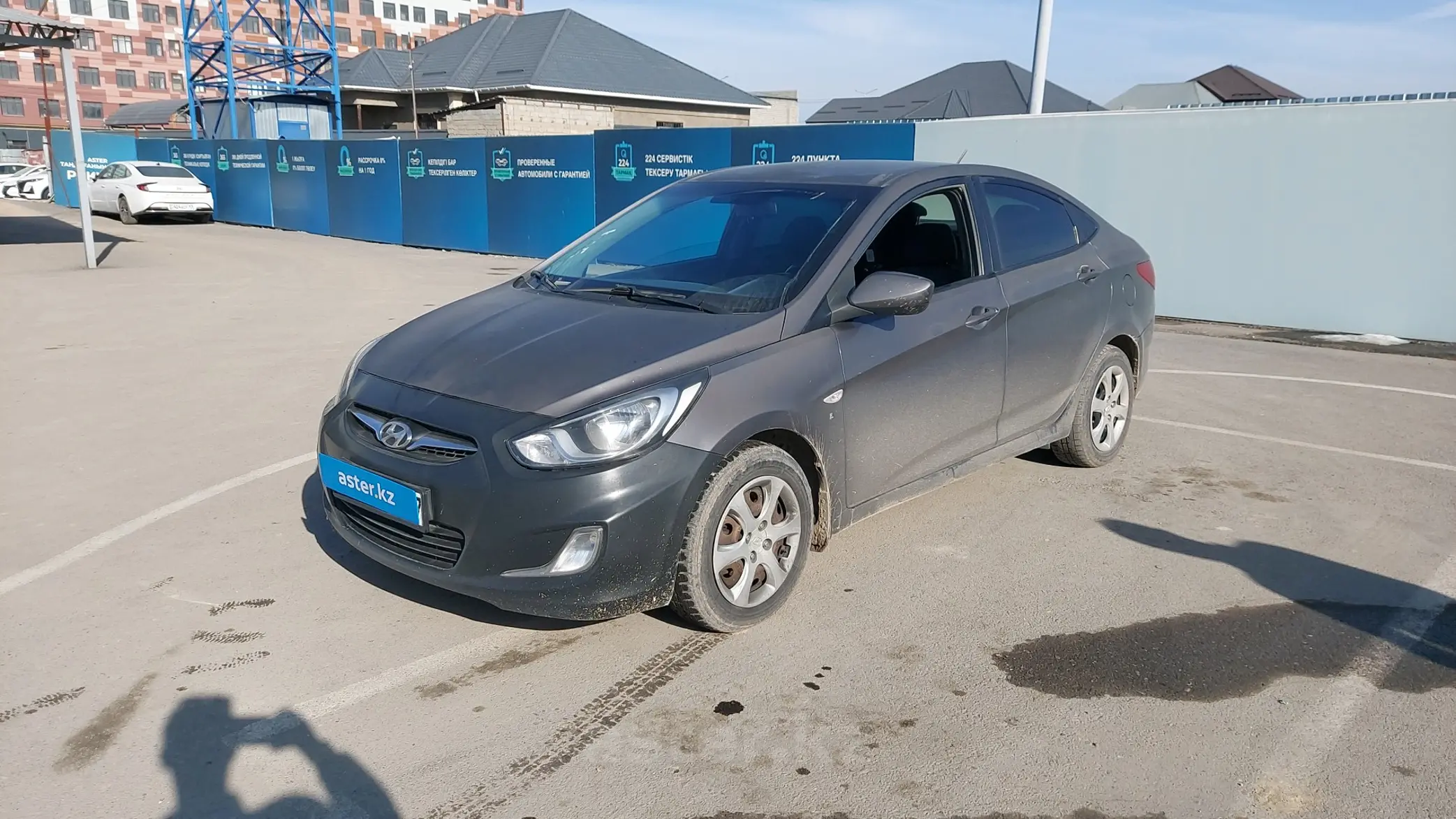 Hyundai Accent 2013