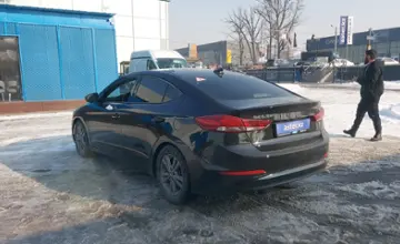 Hyundai Elantra 2018 года за 8 600 000 тг. в Алматы фото 4