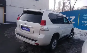 Toyota Land Cruiser Prado 2013 года за 17 000 000 тг. в Алматы
