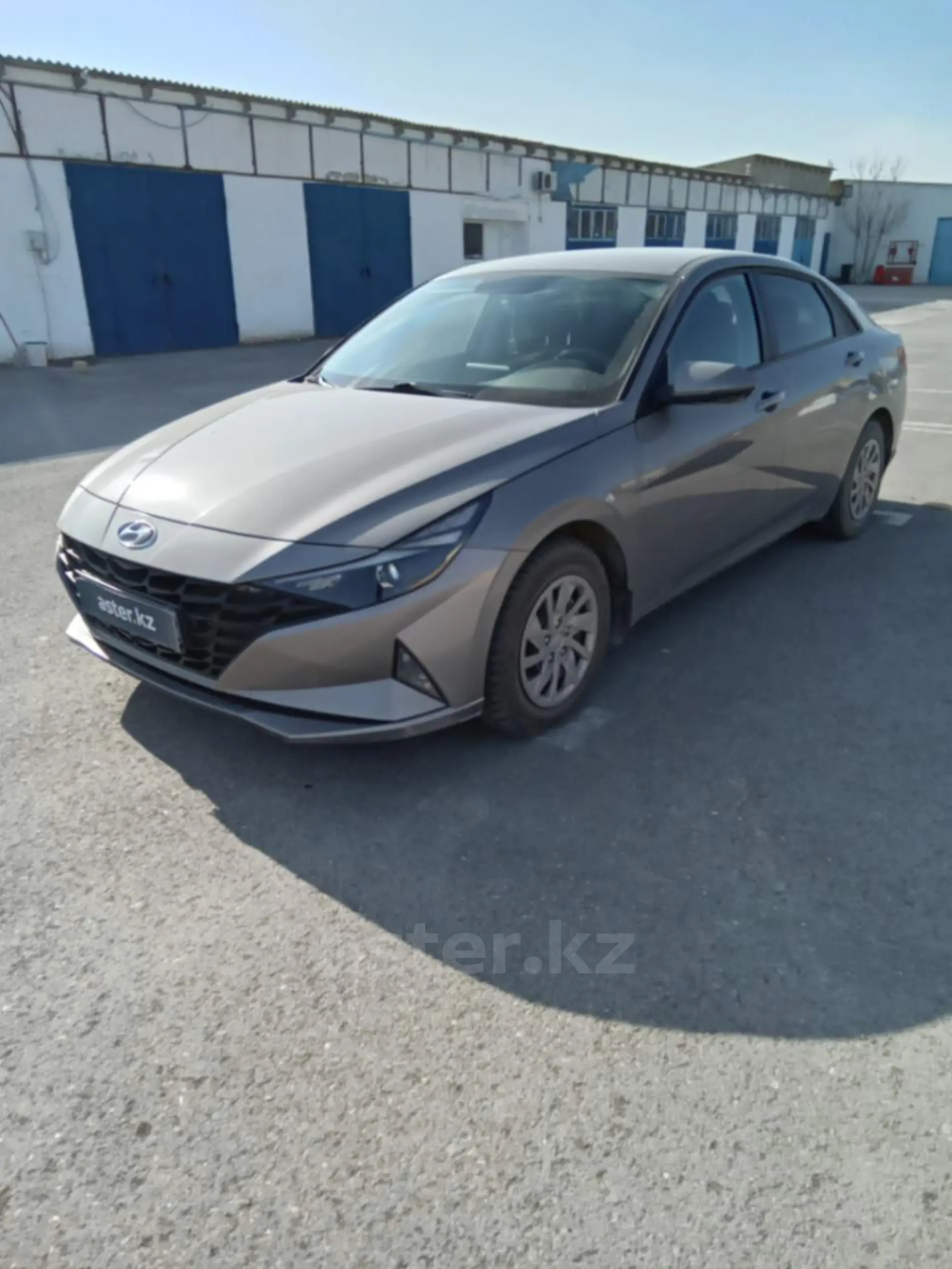 Hyundai Elantra 2021