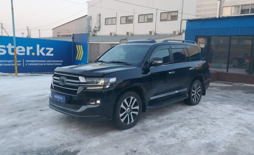 Toyota Land Cruiser 2018 года за 38 000 000 тг. в Алматы