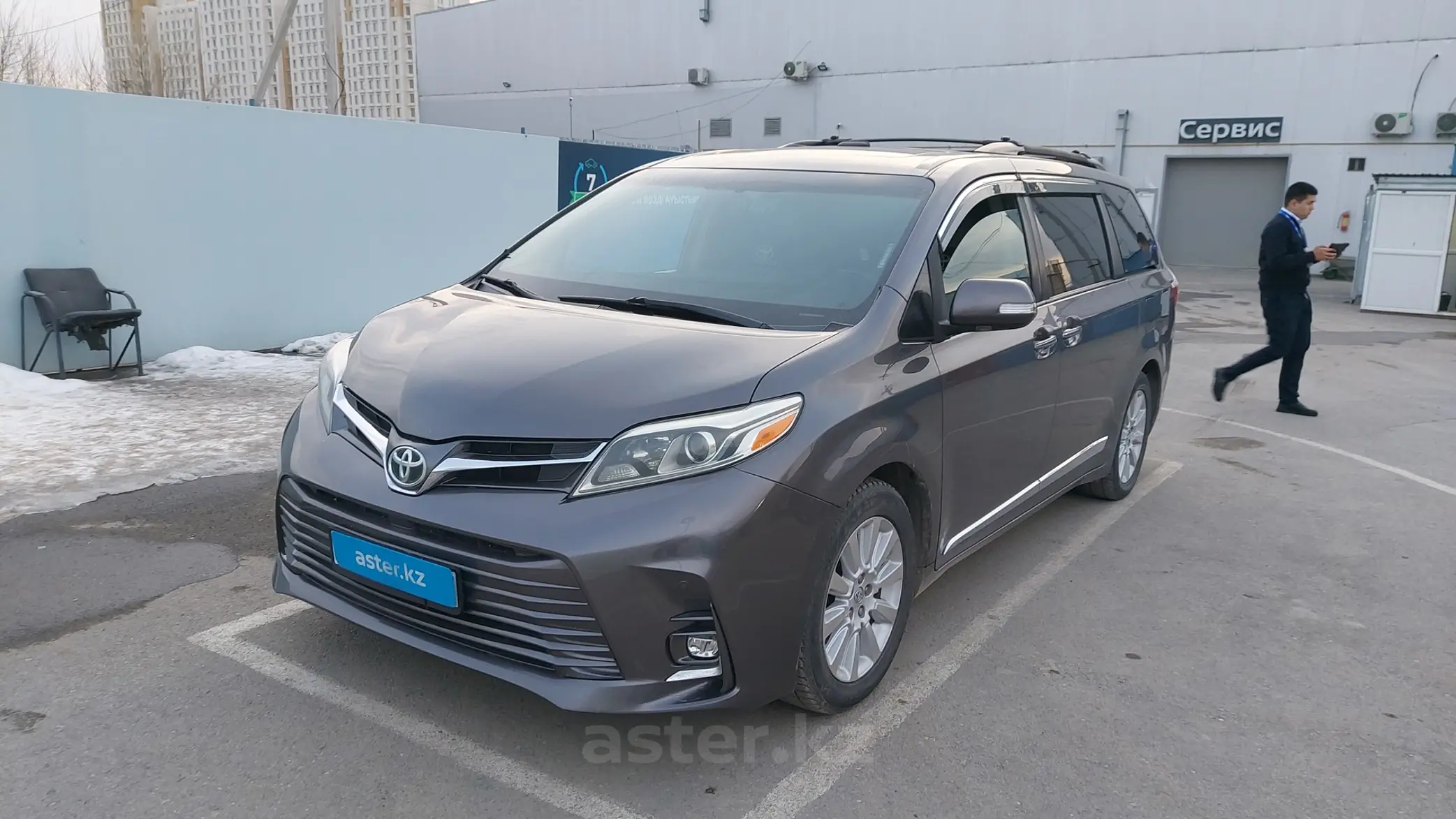 Toyota Sienna 2015