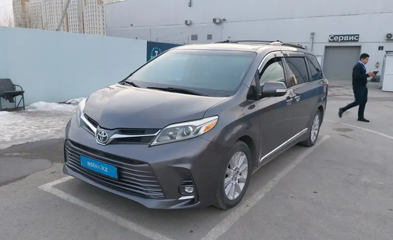 Toyota Sienna 2015 года за 16 800 000 тг. в Шымкент