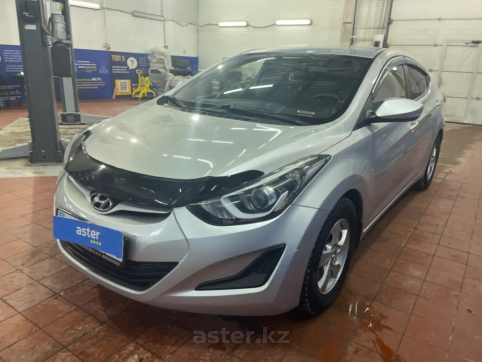 Hyundai Elantra 2014