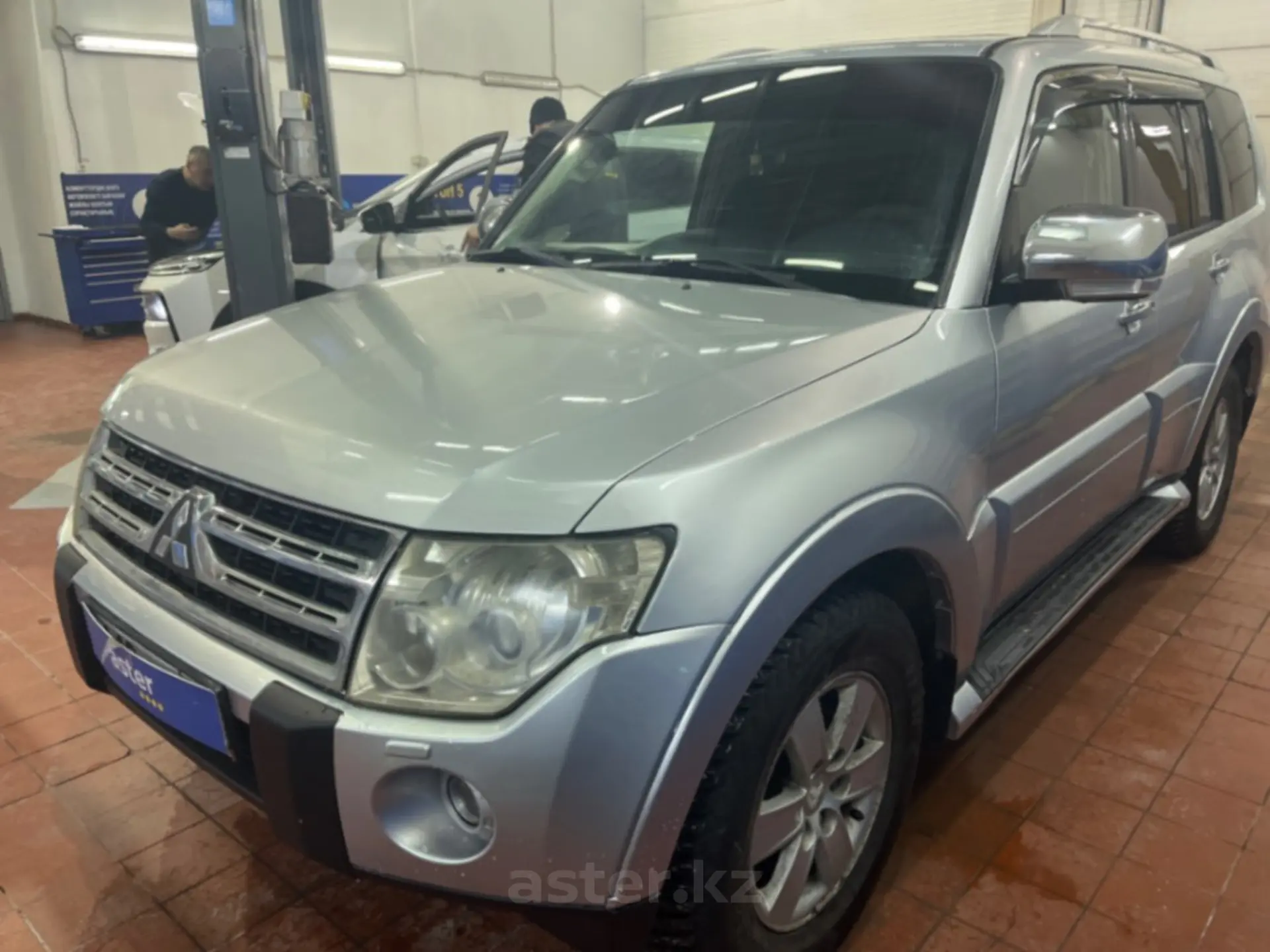 Mitsubishi Pajero 2007