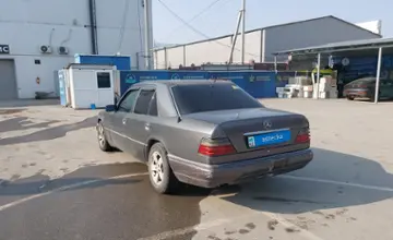 Mercedes-Benz W124 1990 года за 1 200 000 тг. в Шымкент фото 4