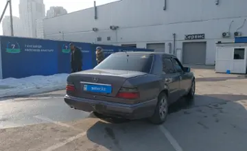 Mercedes-Benz W124 1990 года за 1 200 000 тг. в Шымкент фото 3
