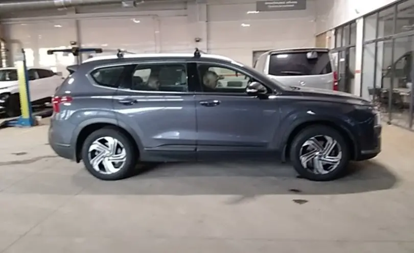 Hyundai Santa Fe 2022 года за 16 000 000 тг. в Караганда фото 4
