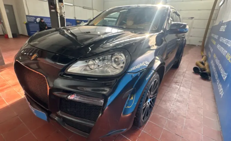 Porsche Cayenne 2007 года за 8 000 000 тг. в Астана