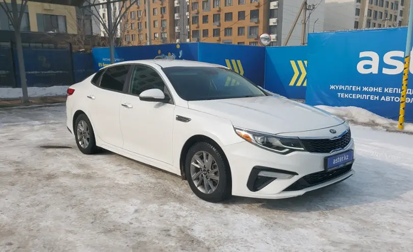 Kia Optima 2018 года за 9 300 000 тг. в Алматы фото 2