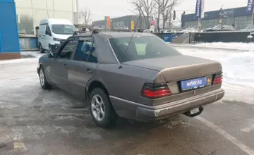 Mercedes-Benz W124 1991 года за 1 000 000 тг. в Алматы фото 4