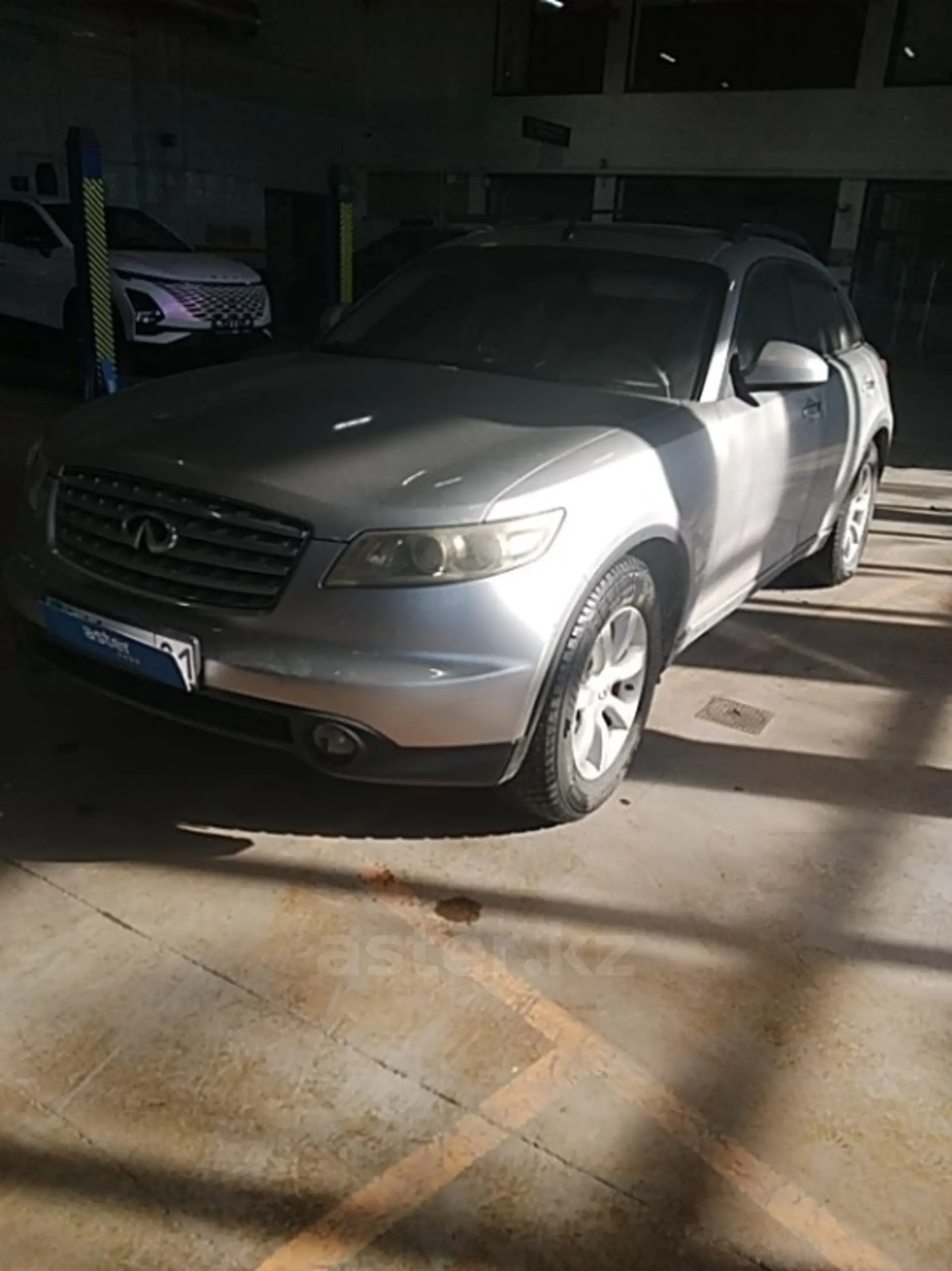 Infiniti FX 2004