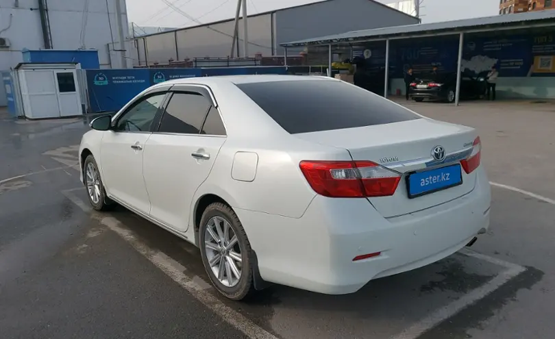 Toyota Camry 2013 года за 9 700 000 тг. в Шымкент фото 4