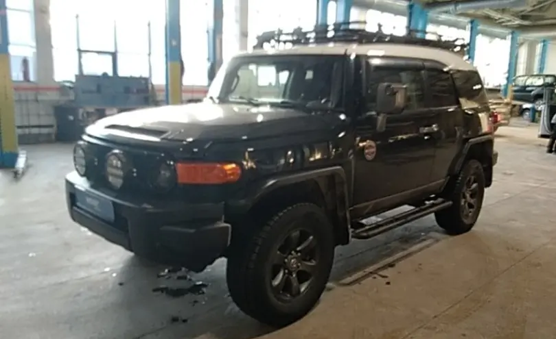 Toyota FJ Cruiser 2006 года за 10 000 000 тг. в Караганда