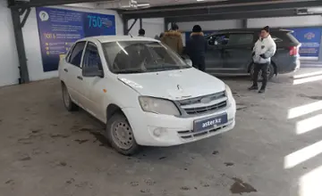 LADA (ВАЗ) Granta 2013 года за 2 500 000 тг. в Астана фото 2