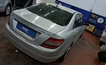 Mercedes-Benz C-Класс 2008 года за 5 000 000 тг. в Астана фото 3