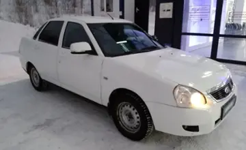 LADA (ВАЗ) Priora 2015 года за 2 500 000 тг. в Усть-Каменогорск фото 3