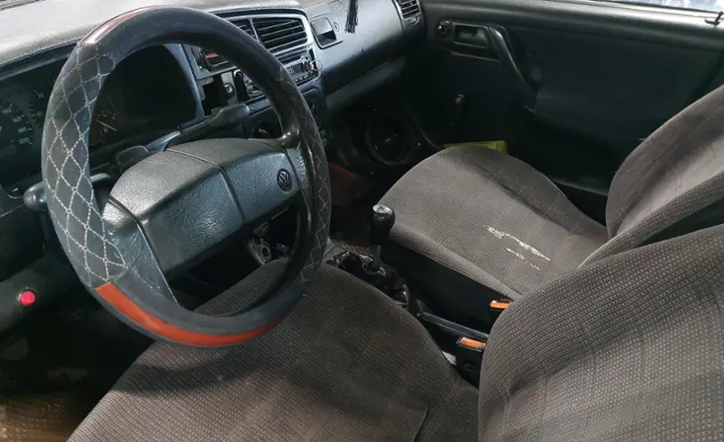 Volkswagen Vento 1994 года за 500 000 тг. в Астана фото 5