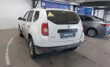 Renault Duster 2013 года за 4 500 000 тг. в Астана фото 4