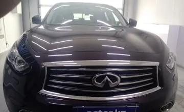 Infiniti QX70 2014 года за 14 000 000 тг. в Павлодар фото 2