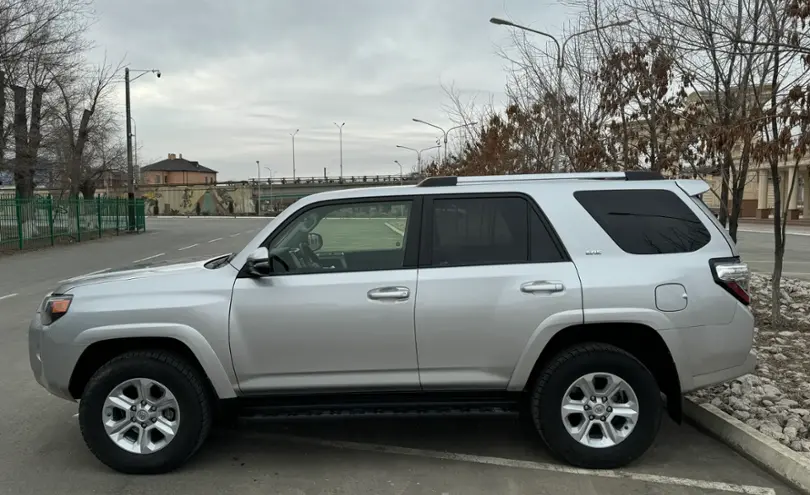 Toyota 4Runner 2021 года за 25 000 000 тг. в Атырау