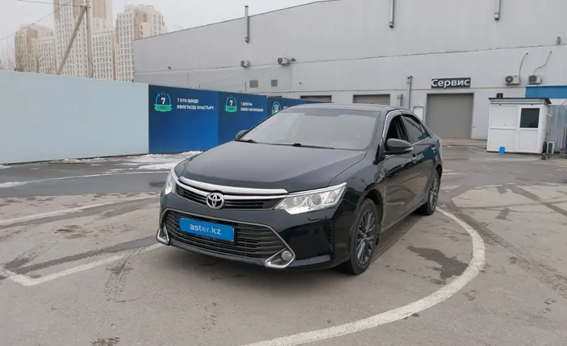 Toyota Camry 2015 года за 10 600 000 тг. в Шымкент