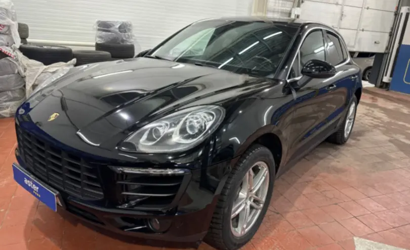 Porsche Macan 2015 года за 19 300 000 тг. в Астана