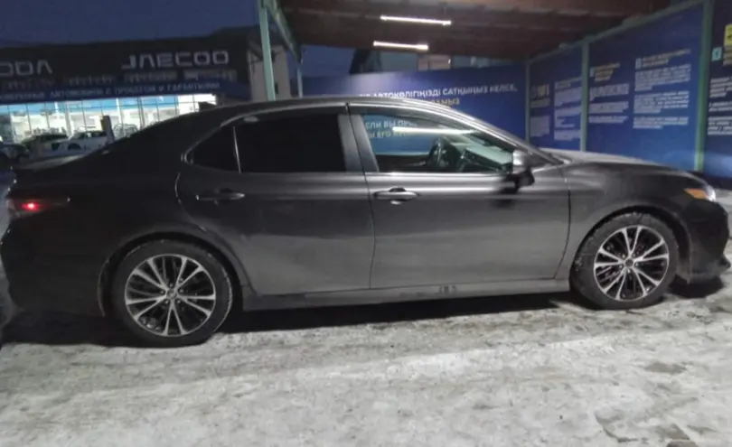 Toyota Camry 2019 года за 12 400 000 тг. в Талдыкорган фото 4