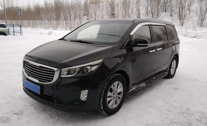 Kia Carnival 2015 года за 11 400 000 тг. в Усть-Каменогорск